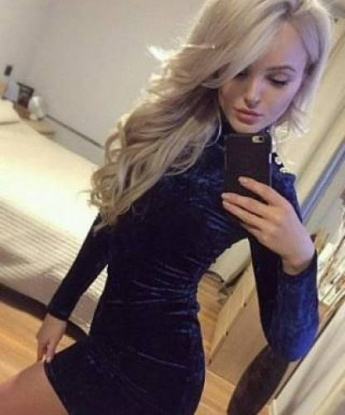Оленька